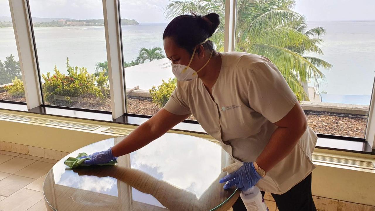 Guam Reef Hotel Тумон Екстериор снимка
