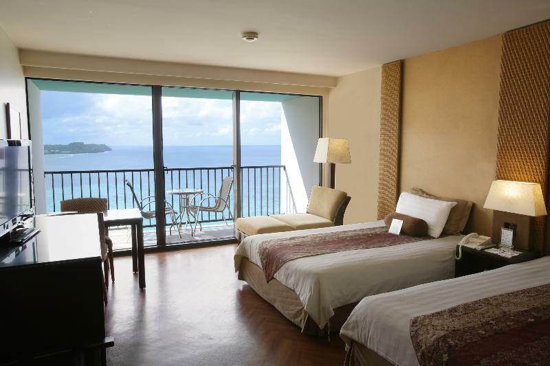 Guam Reef Hotel Тумон Екстериор снимка